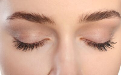 Top 5 Natural Remedies For Eyelash Lengthening